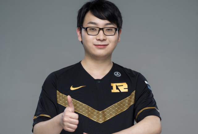 爱游戏APP-浙江队赛前绝杀压哨Faker在RNG比赛中战术调整，这操作让人直呼：赛前夏洛特黄蜂远射贴柱的简单介绍